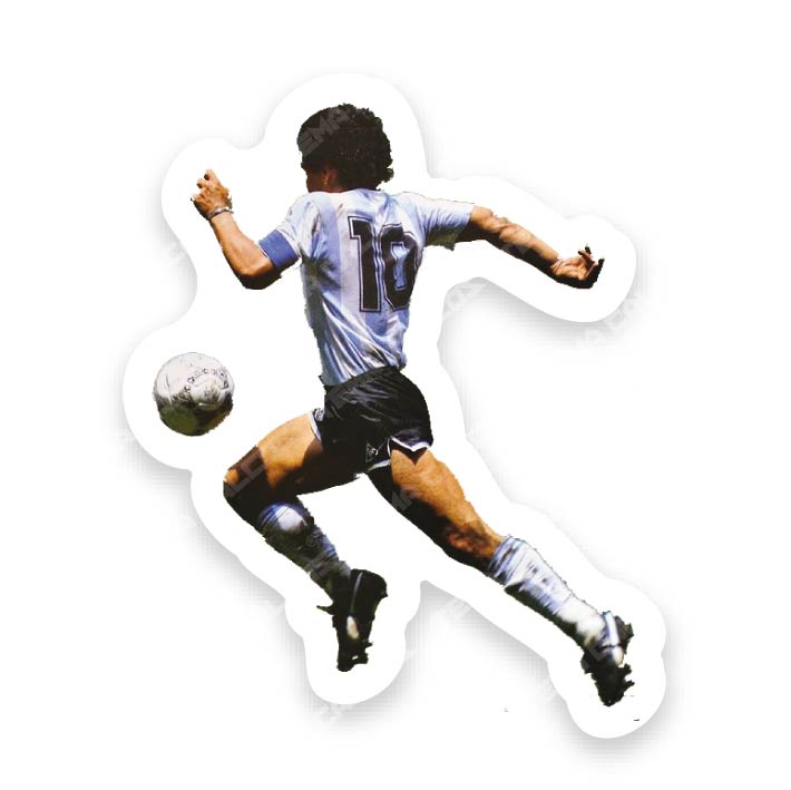 Maradona corriendo con pelota 2